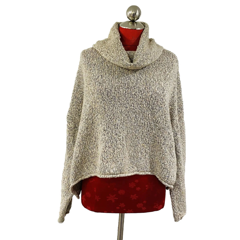 Chelsea & Theodore L Cropped Long Sleeve Sweater Cowl Chunky Soft Cozy Oatmeal